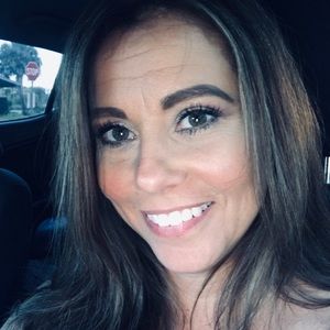 Meet your Posher, Michele